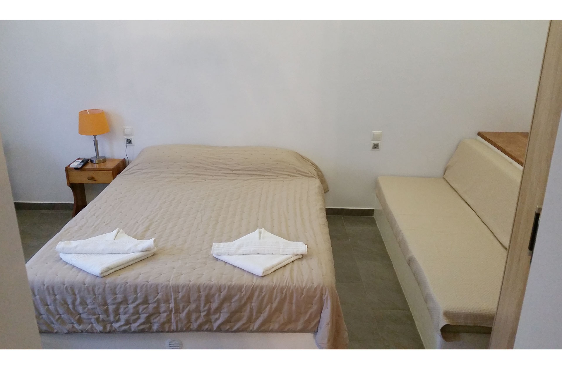Triple studios in Sifnos