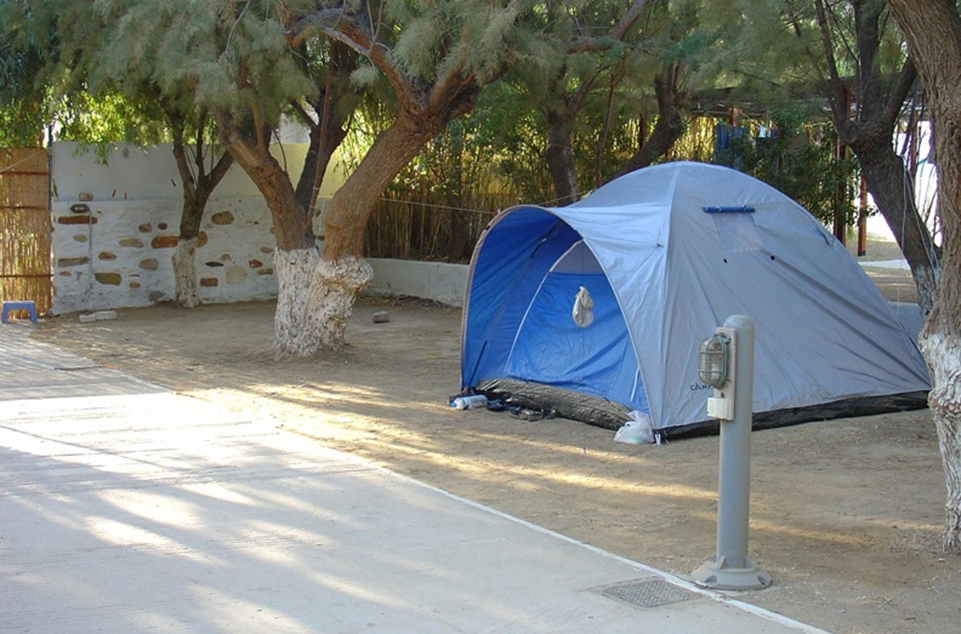 Organized camping at Kamares of Sifnos