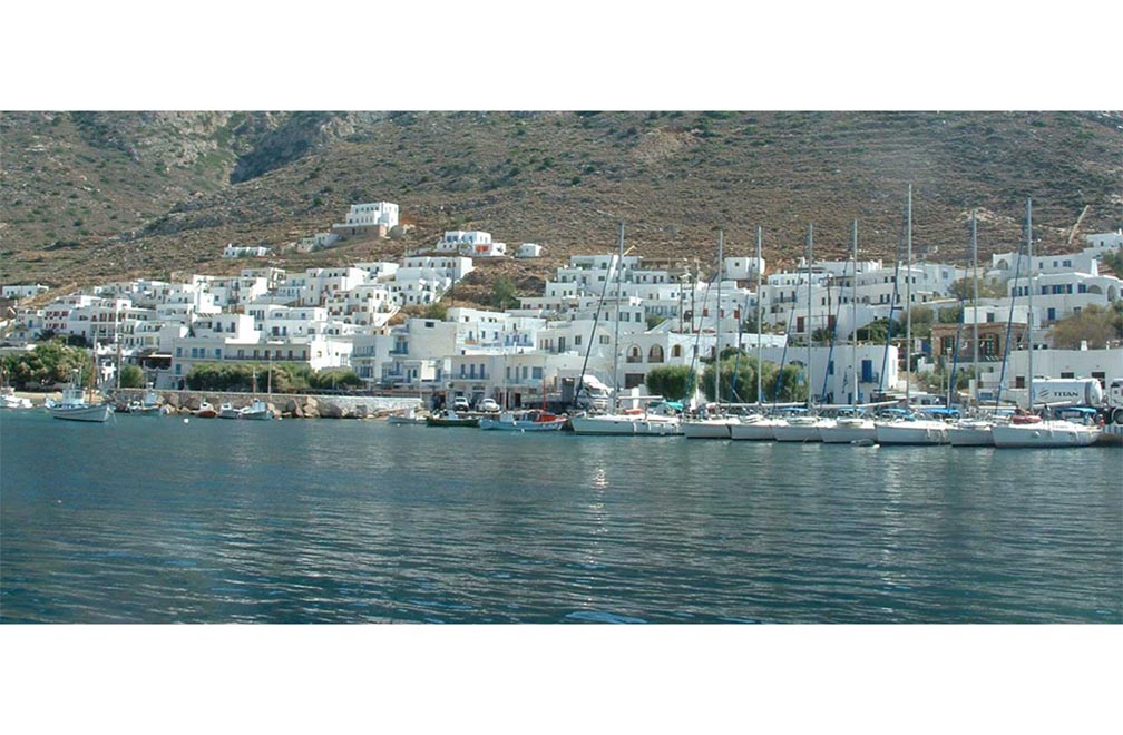 Le port de Kamares